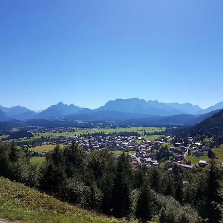 Am Golfplatz