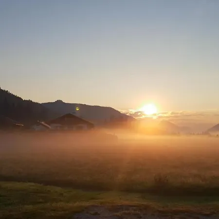 Am Golfplatz * Wallgau